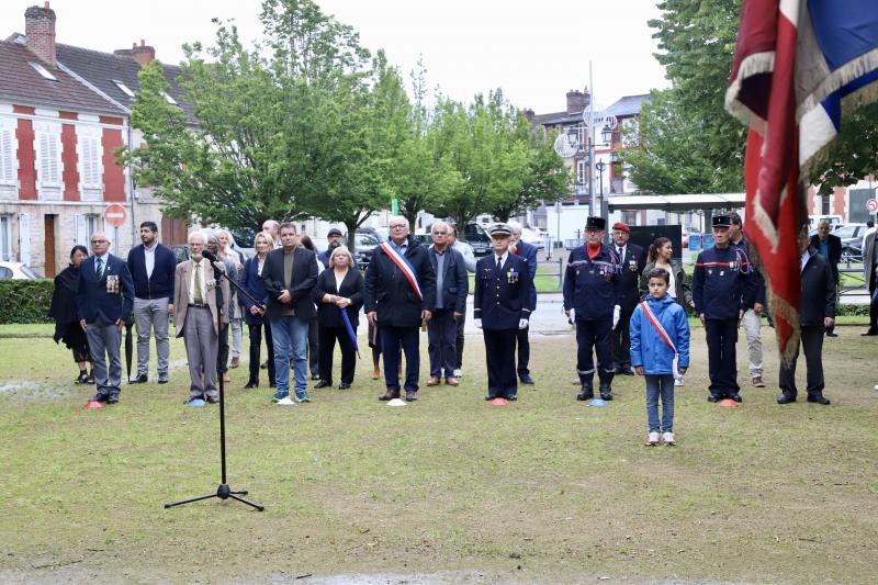 Commemoration-appel-du-General-de-Gaulle1806-24IMG2549resultat