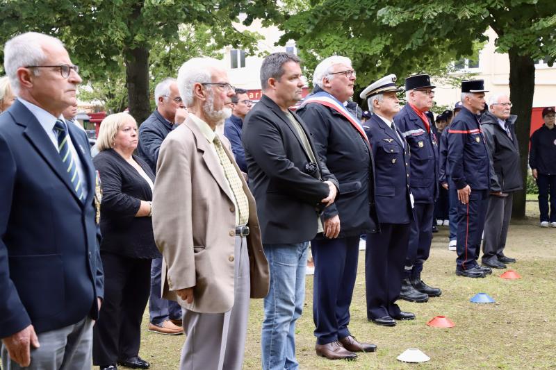 Commemoration-appel-du-General-de-Gaulle1806-24IMG2569resultat