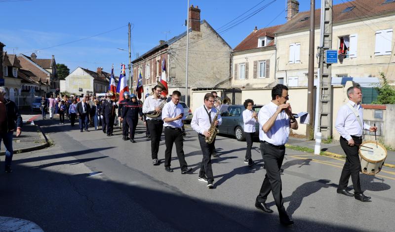 commemoration-de-la-prise-de-la-bastille-fete-nationale1407-24IMG4994resultat