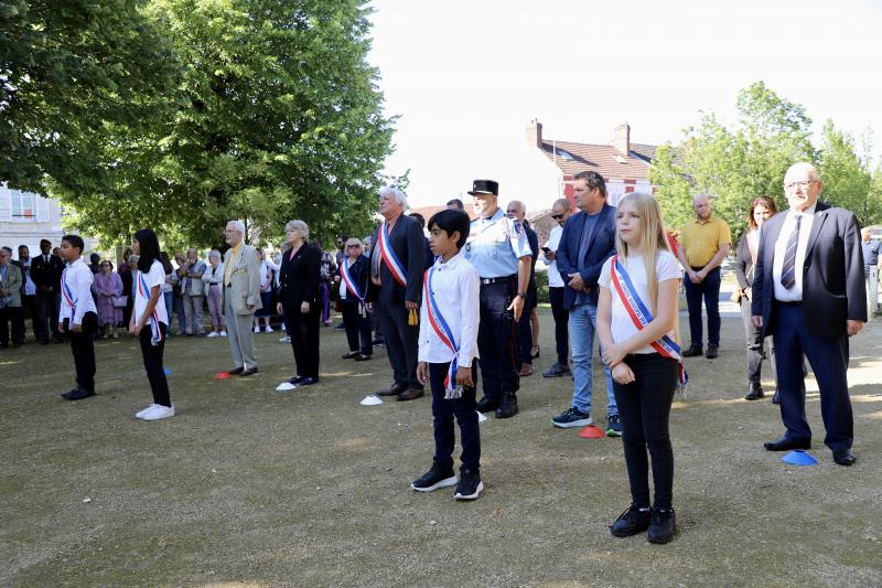 commemoration-de-la-prise-de-la-bastille-fete-nationale1407-24IMG5009resultat