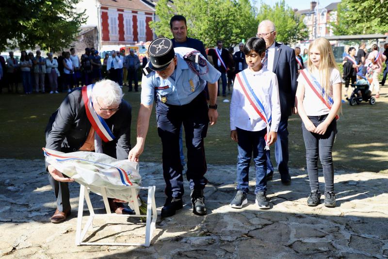 commemoration-de-la-prise-de-la-bastille-fete-nationale1407-24IMG5039resultat