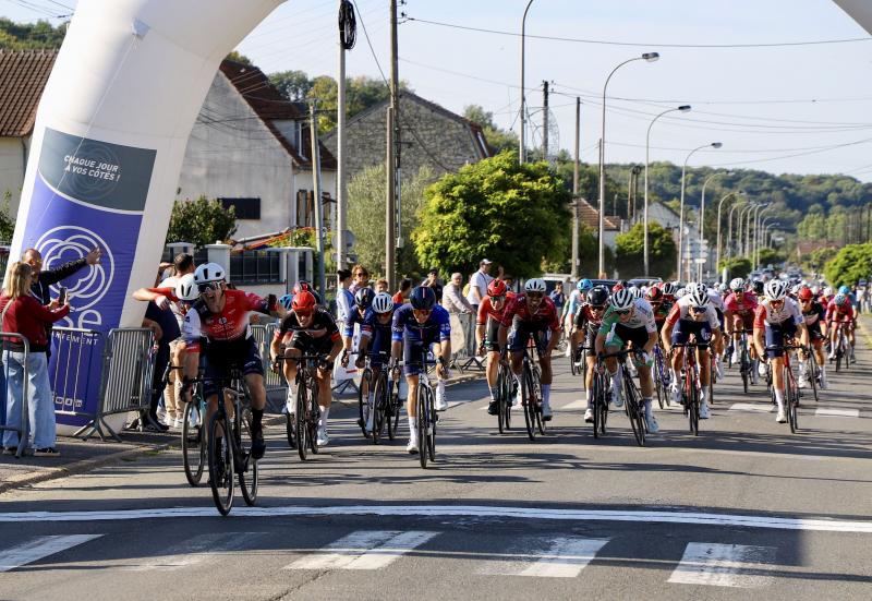 Grand-prix-cycliste-de-nogent1509-24IMG7733resultat